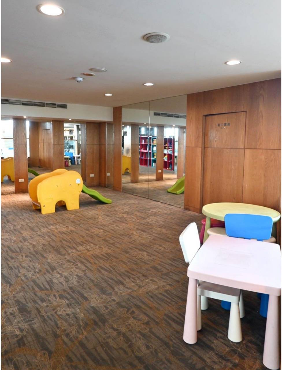 南投日月潭住宿｜力麗哲園飯店日潭館｜一覽湖景、品味星級料理與魚藻餐廳特色美食，開箱分享！