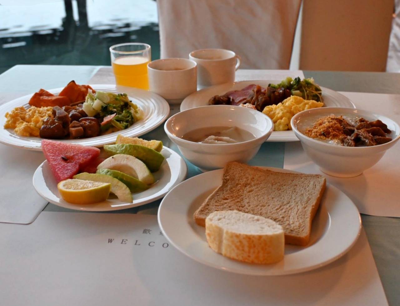 南投日月潭住宿｜力麗哲園飯店日潭館｜一覽湖景、品味星級料理與魚藻餐廳特色美食，開箱分享！