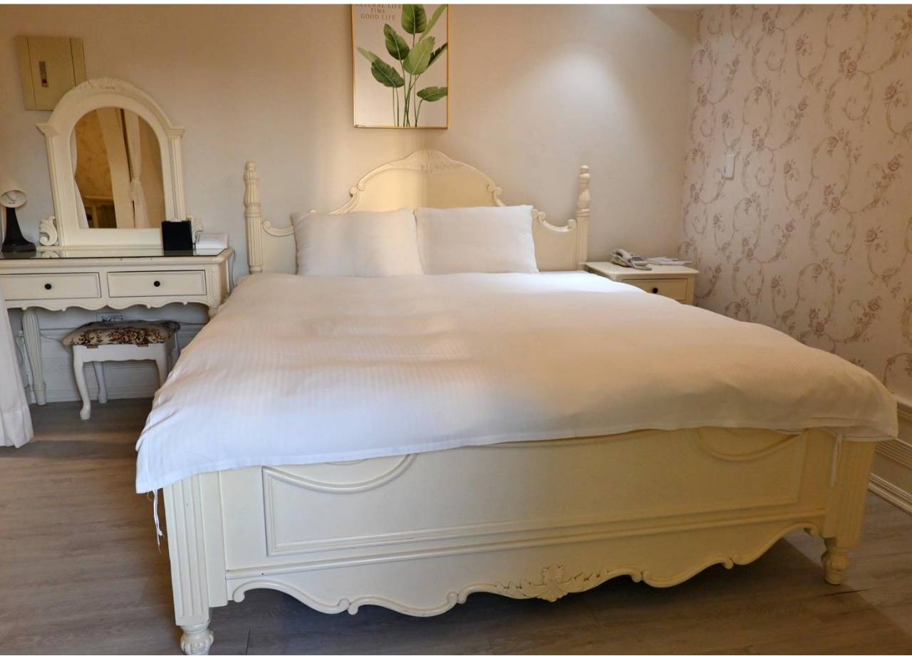 台中市西區住宿推薦|伊麗莎白酒店|比鄰廣三SOGO百貨,悠閒一隅免費咖啡飲品隨手暢飲,住宿開箱分享! - 第24張圖 台中市西區住宿推薦|伊麗莎白酒店|比鄰廣三SOGO百貨,悠閒一隅免費咖啡飲品隨手暢飲,住宿開箱分享!