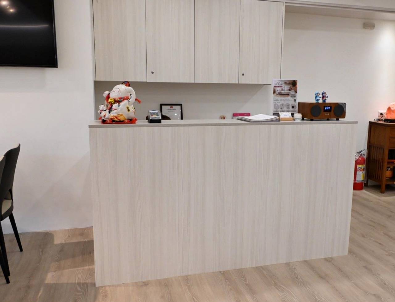 桃園沙發推薦：IJA愛加沙發桃園店，30年工匠打造台灣製造手工沙發，L型、一字型、貓抓布客製化沙發 10 年保固全解析