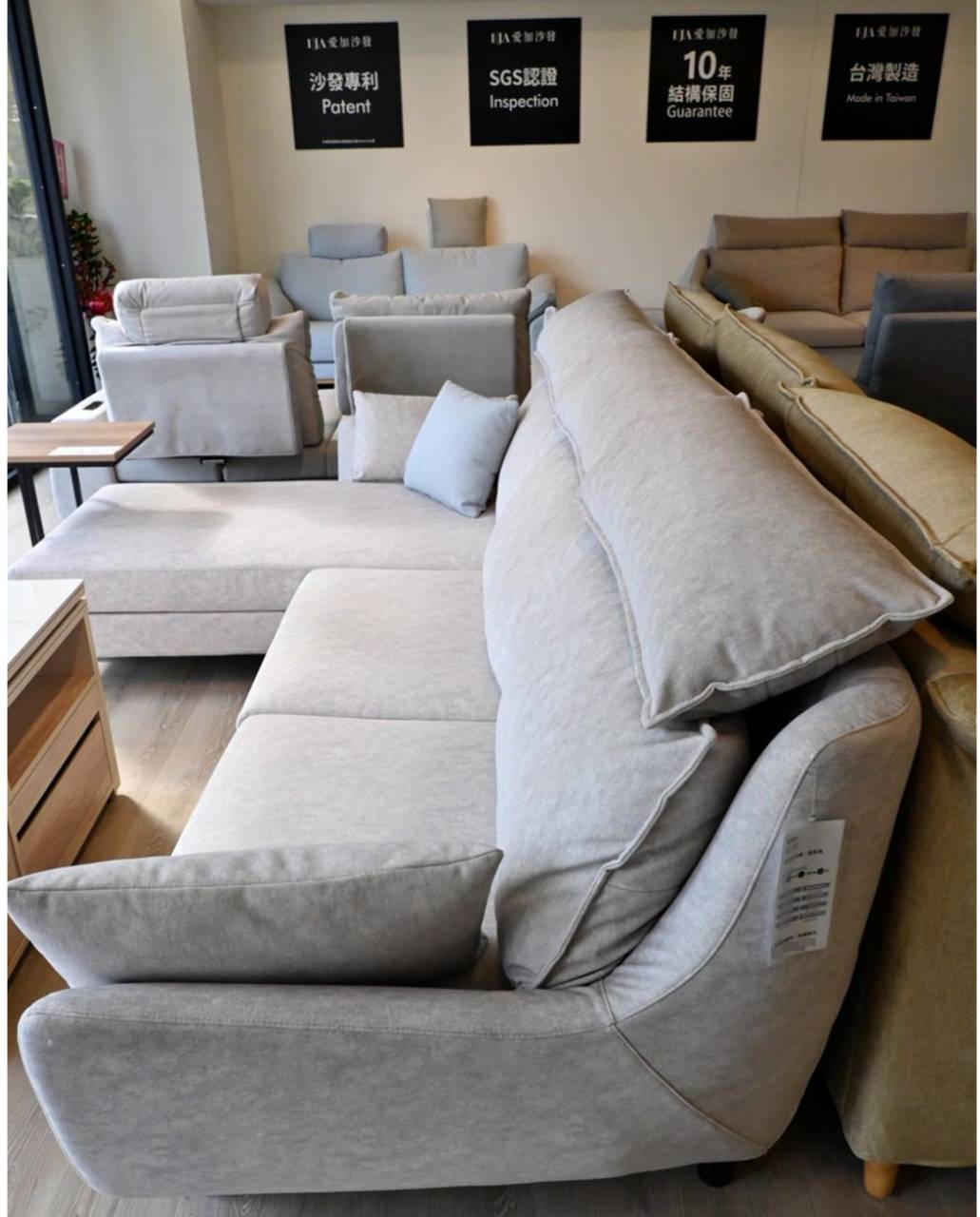 桃園沙發推薦：IJA愛加沙發桃園店，30年工匠打造台灣製造手工沙發，L型、一字型、貓抓布客製化沙發 10 年保固全解析