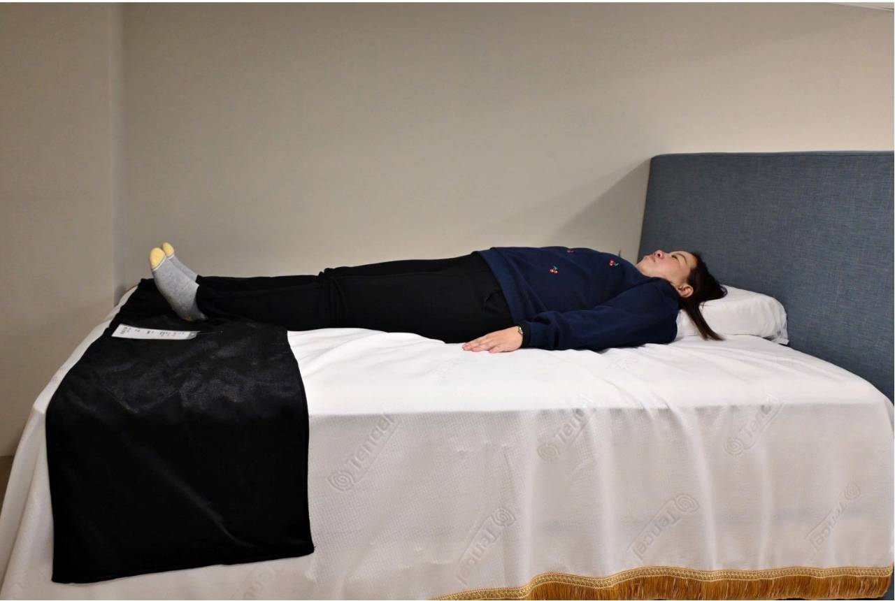 桃園沙發推薦：IJA愛加沙發桃園店，30年工匠打造台灣製造手工沙發，L型、一字型、貓抓布客製化沙發 10 年保固全解析