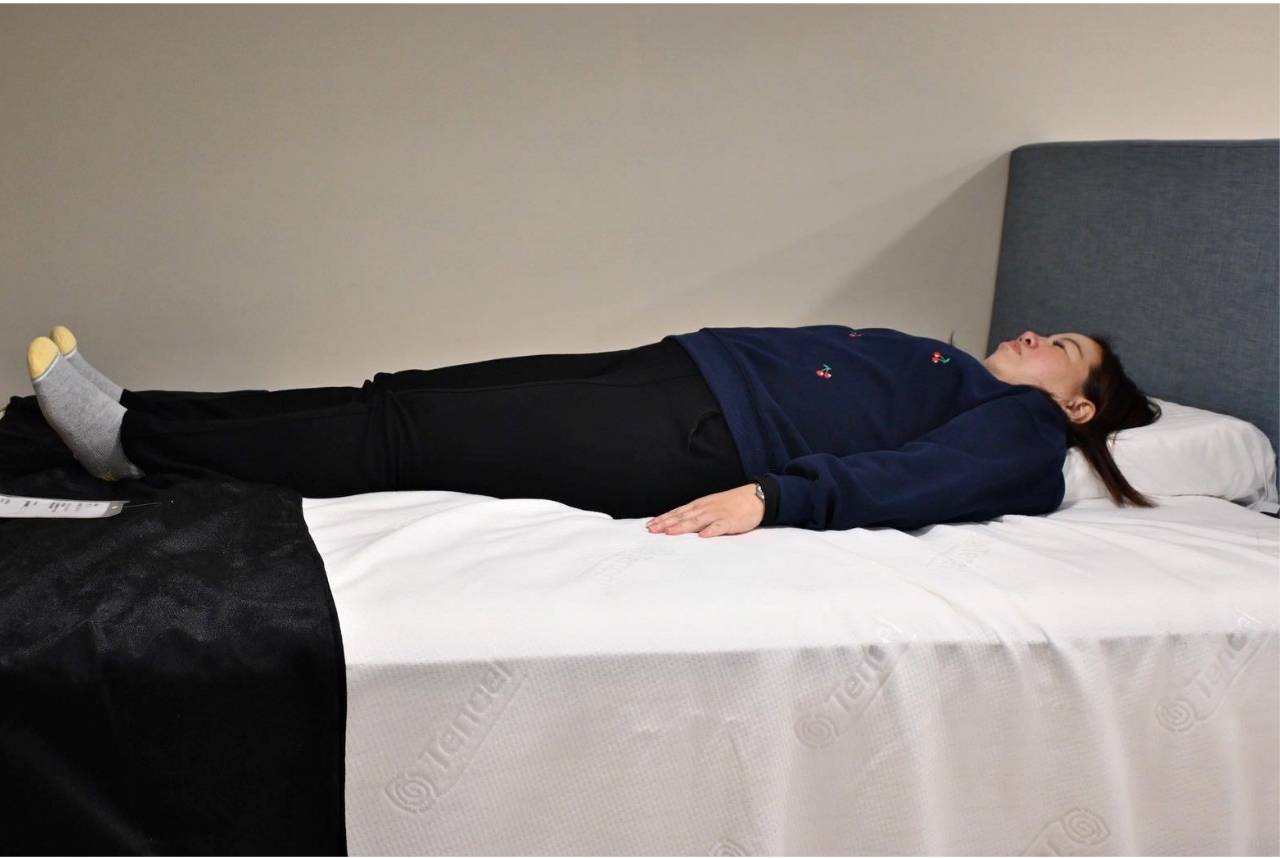 桃園沙發推薦：IJA愛加沙發桃園店，30年工匠打造台灣製造手工沙發，L型、一字型、貓抓布客製化沙發 10 年保固全解析