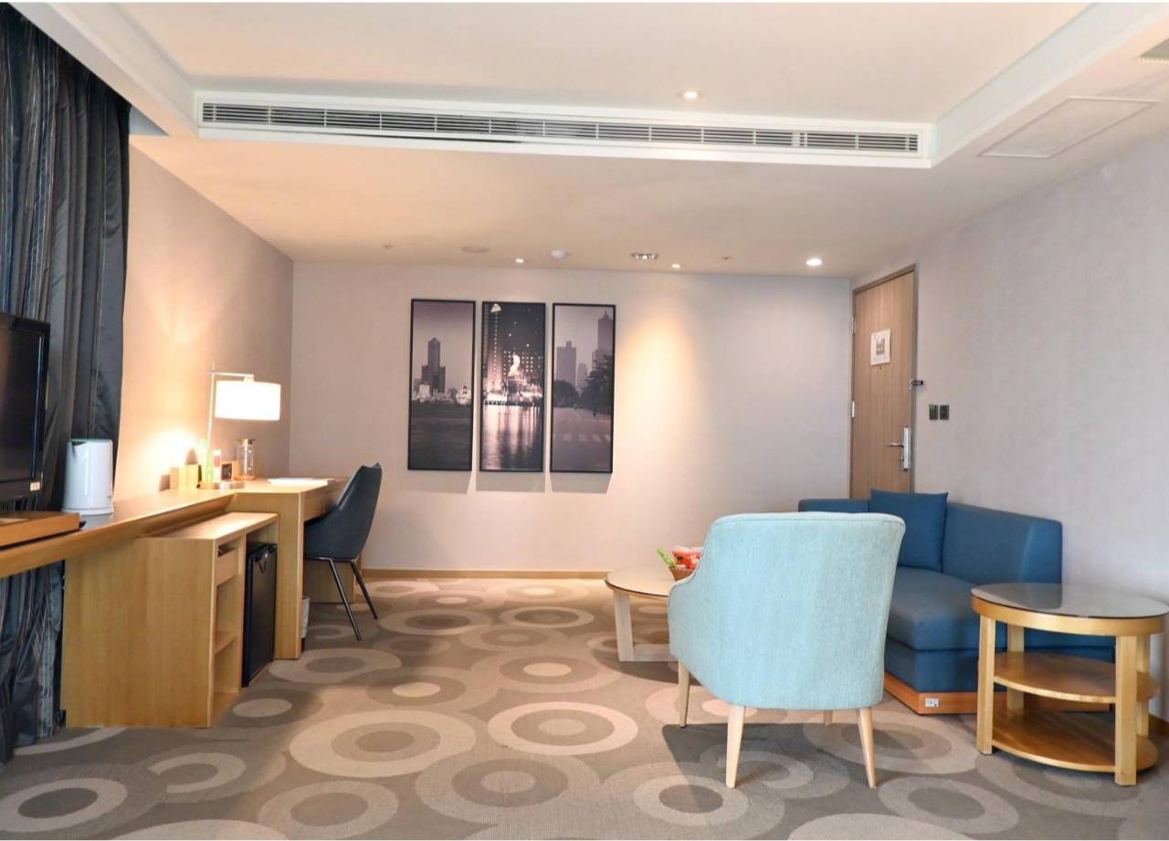 高雄鹽埕區住宿推薦|福容大飯店高雄開箱|一泊二食自助早餐與十三味羊肉爐,俯瞰高雄港灣美景! - 第28張圖 高雄鹽埕區住宿推薦|福容大飯店高雄開箱|一泊二食自助早餐與十三味羊肉爐,俯瞰高雄港灣美景!