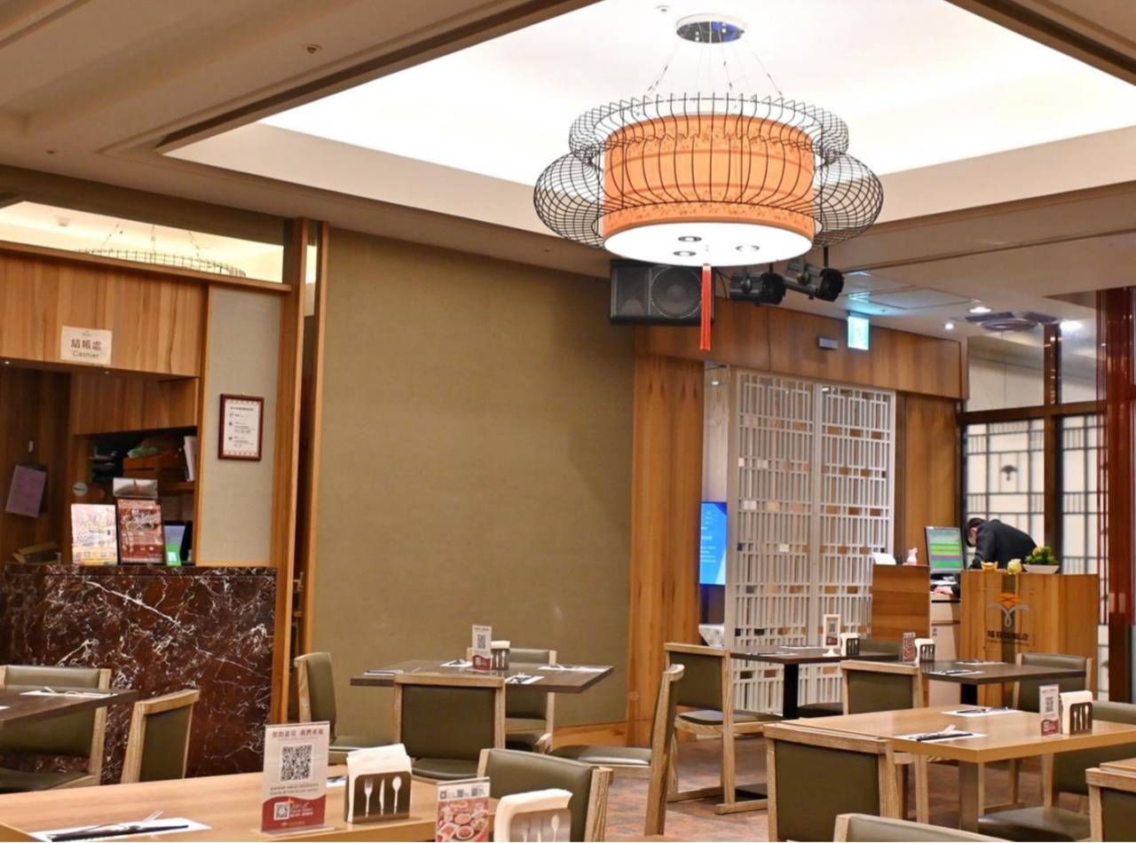 高雄鹽埕區住宿推薦|福容大飯店高雄開箱|一泊二食自助早餐與十三味羊肉爐,俯瞰高雄港灣美景! - 第76張圖 高雄鹽埕區住宿推薦|福容大飯店高雄開箱|一泊二食自助早餐與十三味羊肉爐,俯瞰高雄港灣美景!