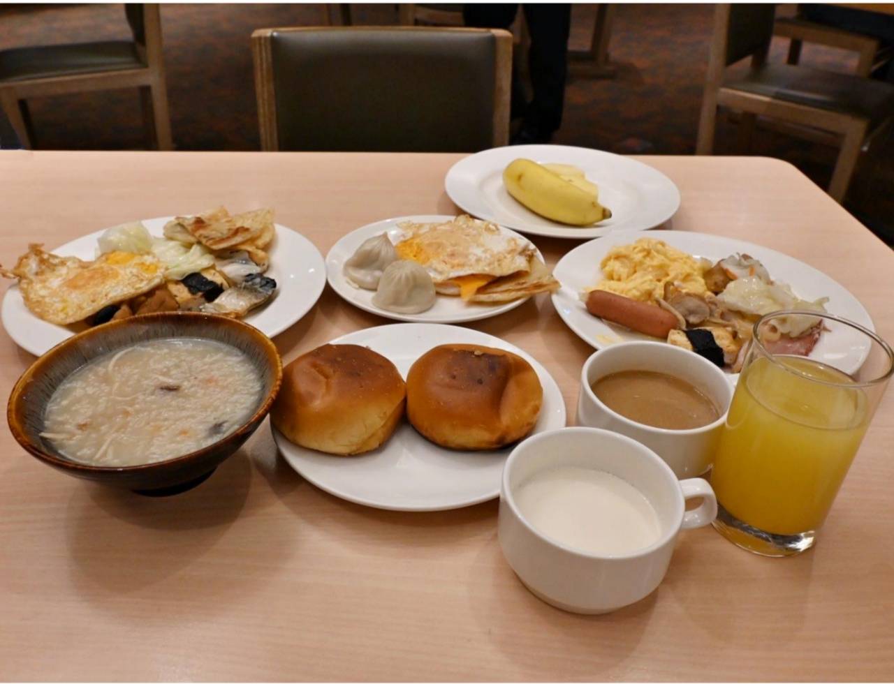 高雄鹽埕區住宿推薦|福容大飯店高雄開箱|一泊二食自助早餐與十三味羊肉爐,俯瞰高雄港灣美景! - 第106張圖 高雄鹽埕區住宿推薦|福容大飯店高雄開箱|一泊二食自助早餐與十三味羊肉爐,俯瞰高雄港灣美景!